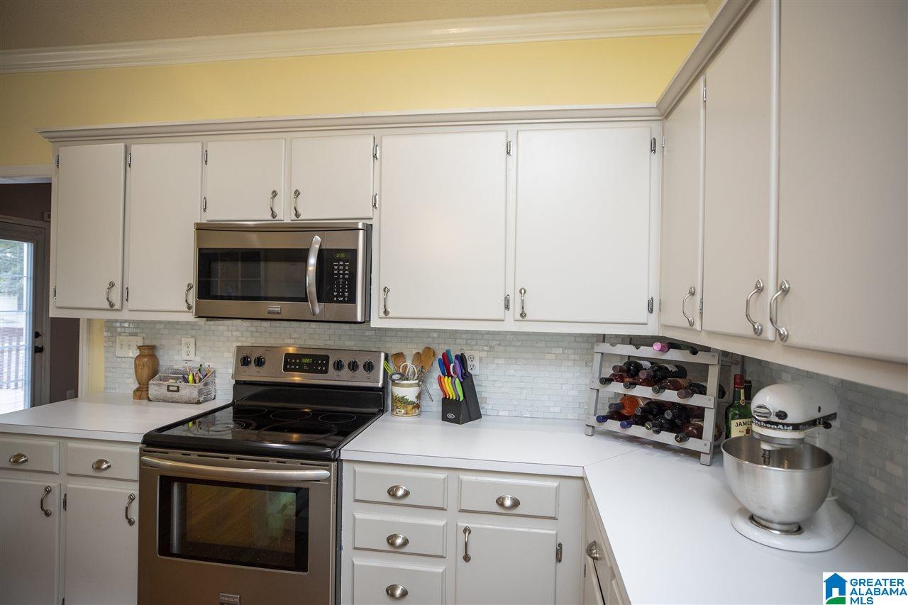116 Kentwood Lane Alabaster, AL 35007 - Photo 13 of 49
