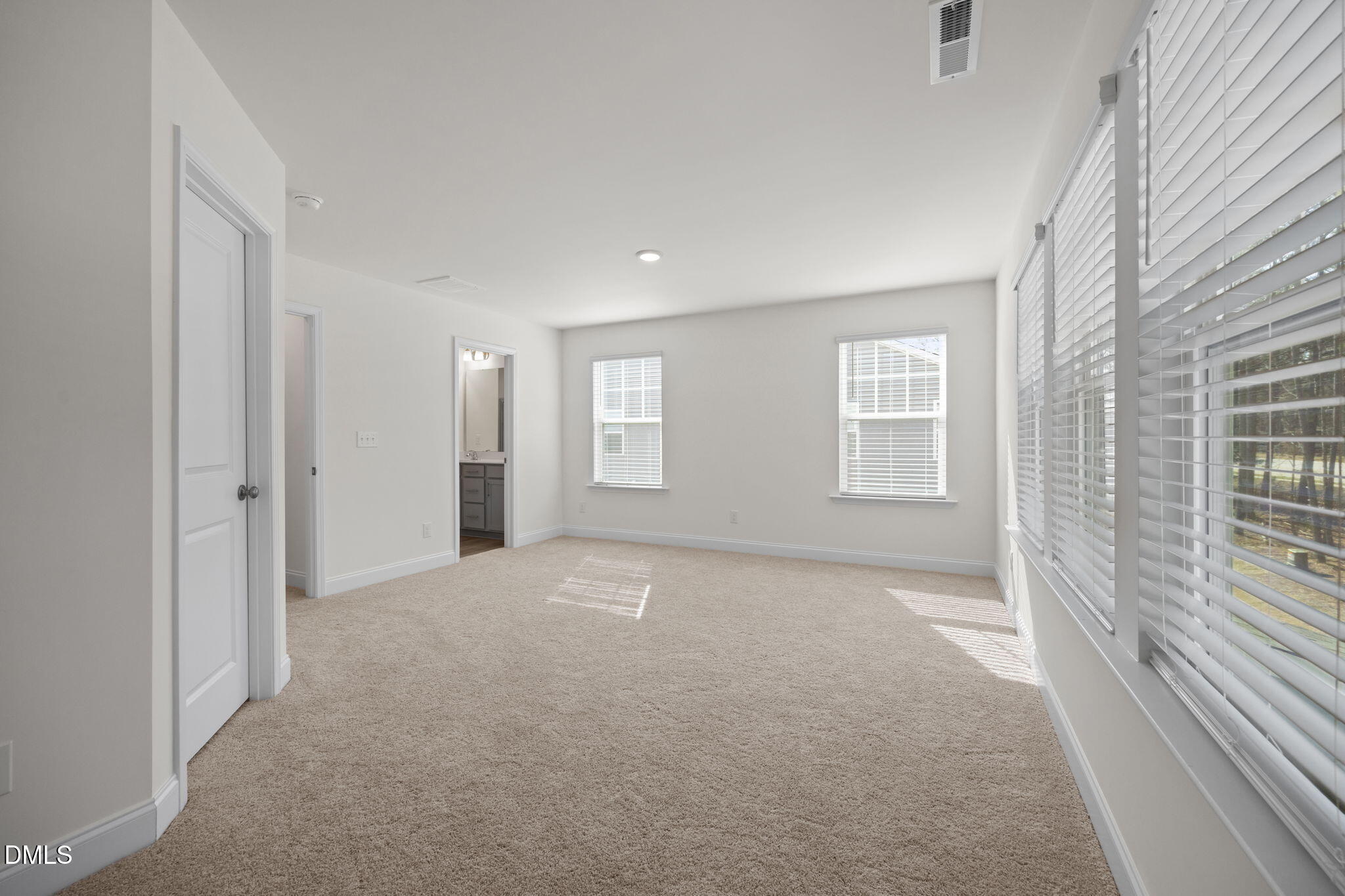 6312 Little Drew Lane Raleigh, NC 27610 - Photo 11 of 22 37-web-or-mls-IMG_6965