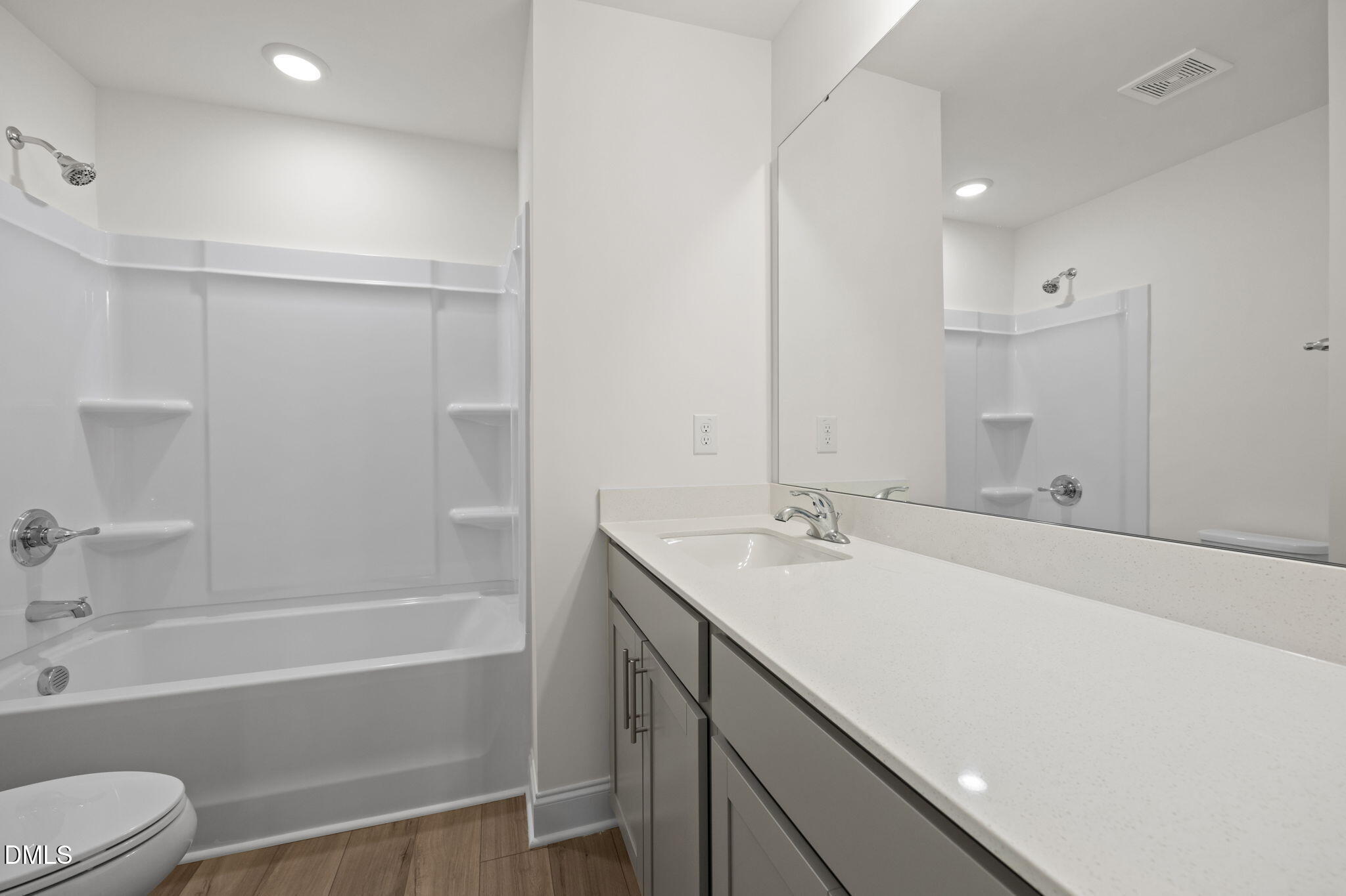 6312 Little Drew Lane Raleigh, NC 27610 - Photo 15 of 22 29-web-or-mls-IMG_6941