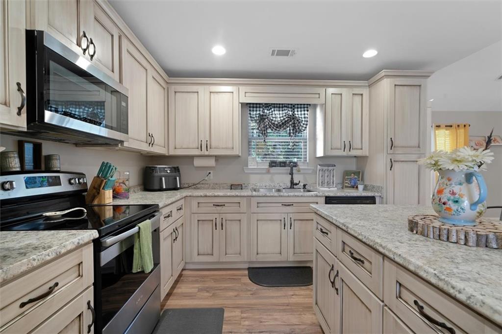 413 Beamer Road Calhoun, GA 30701 - Photo 15 of 57