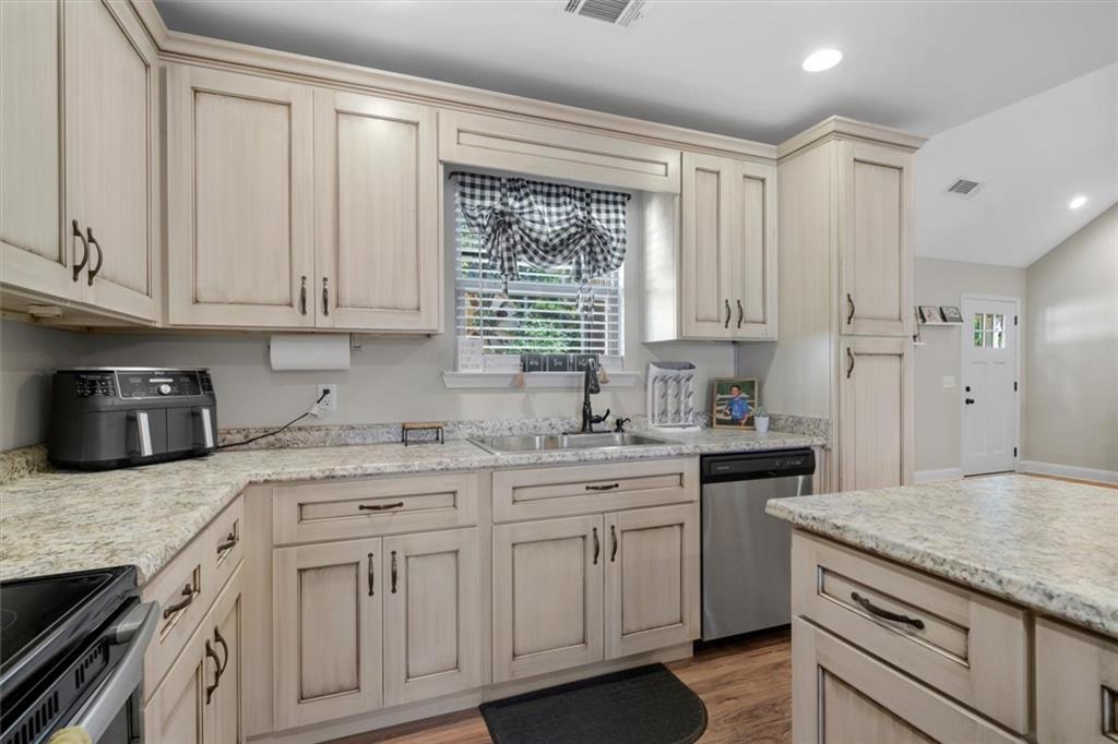 413 Beamer Road Calhoun, GA 30701 - Photo 16 of 57
