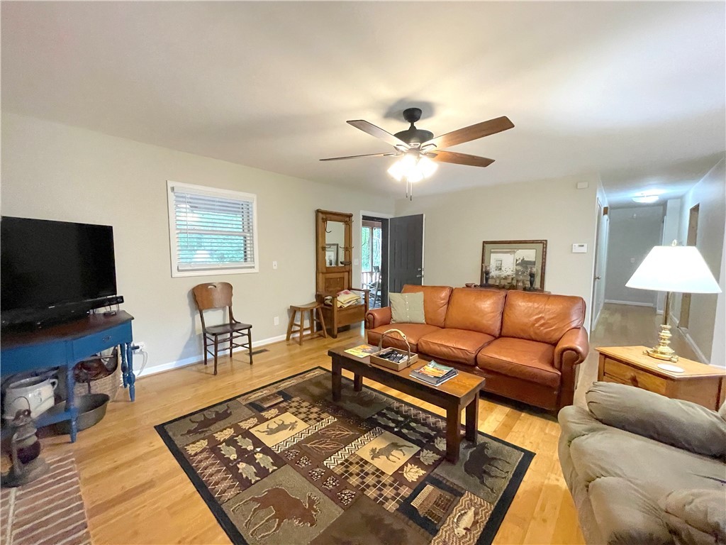 117 Holly Ridge Drive Walhalla, SC 29691 - Photo 12 of 49 Gallery Image 12
