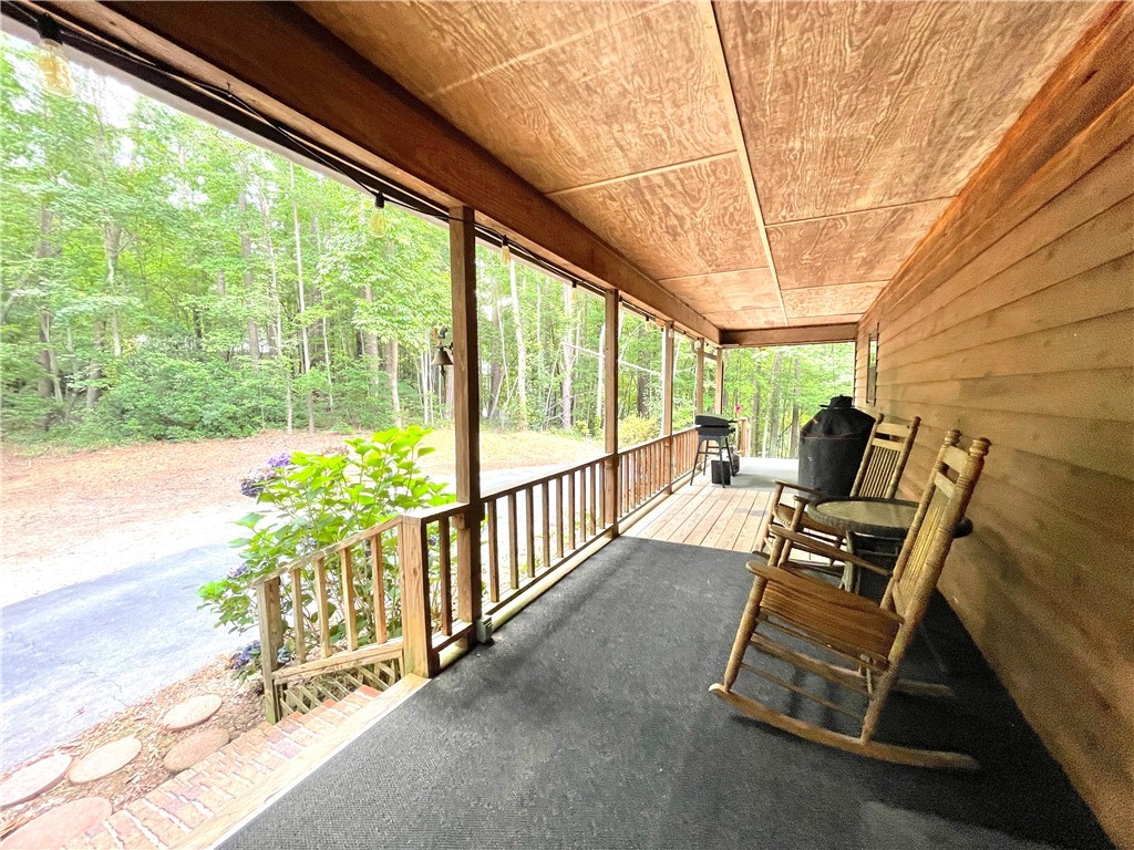 117 Holly Ridge Drive Walhalla, SC 29691 - Photo 4 of 49 Gallery Image 4