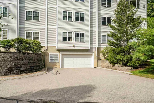 $495,000 | 5 Sterling Hill Lane, Unit 514, Exeter, NH 03833