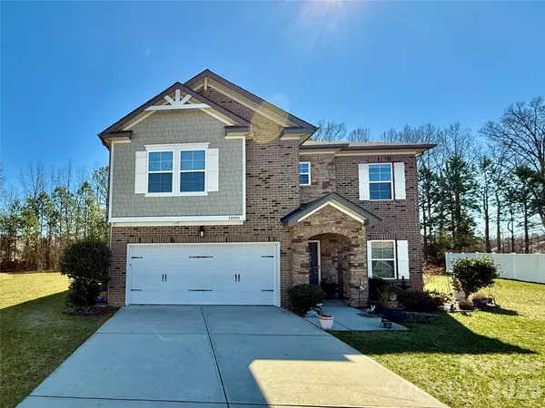 $520,000 | 1008 Irvine Court, Matthews, NC 28104