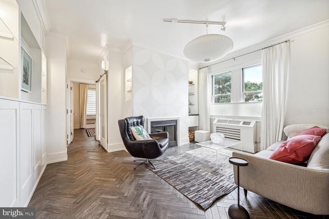 $400,000 | 1725 New Hampshire Avenue Northwest, Unit 506, Washington, DC 20009