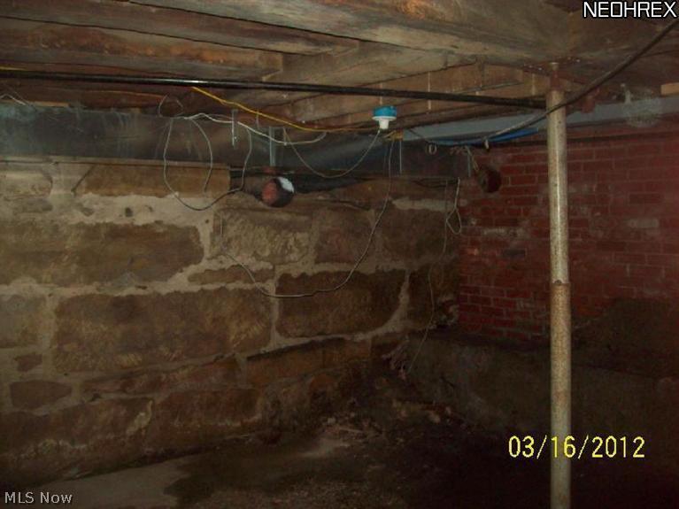 12918 Old State Road Huntsburg, OH 44046 - Photo 20 of 23 Gallery Image 20