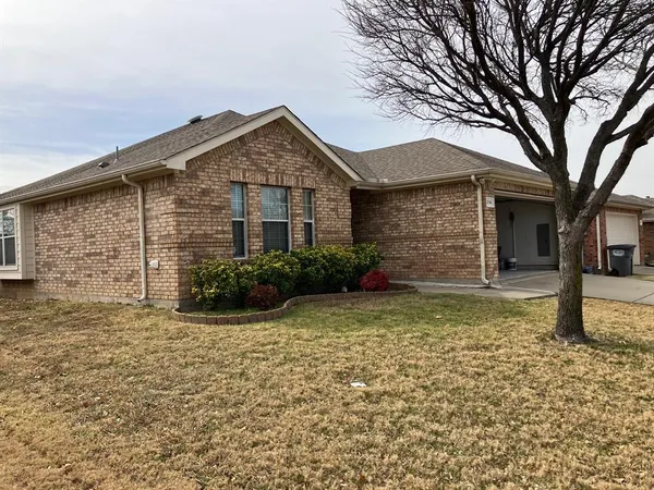 $2,100 | 2116 Sol Drive, Little Elm, TX 75068