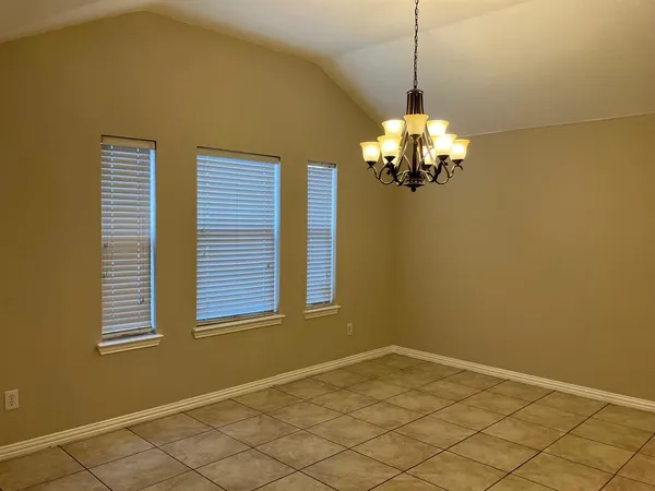 $2,100 | 2116 Sol Drive, Little Elm, TX 75068