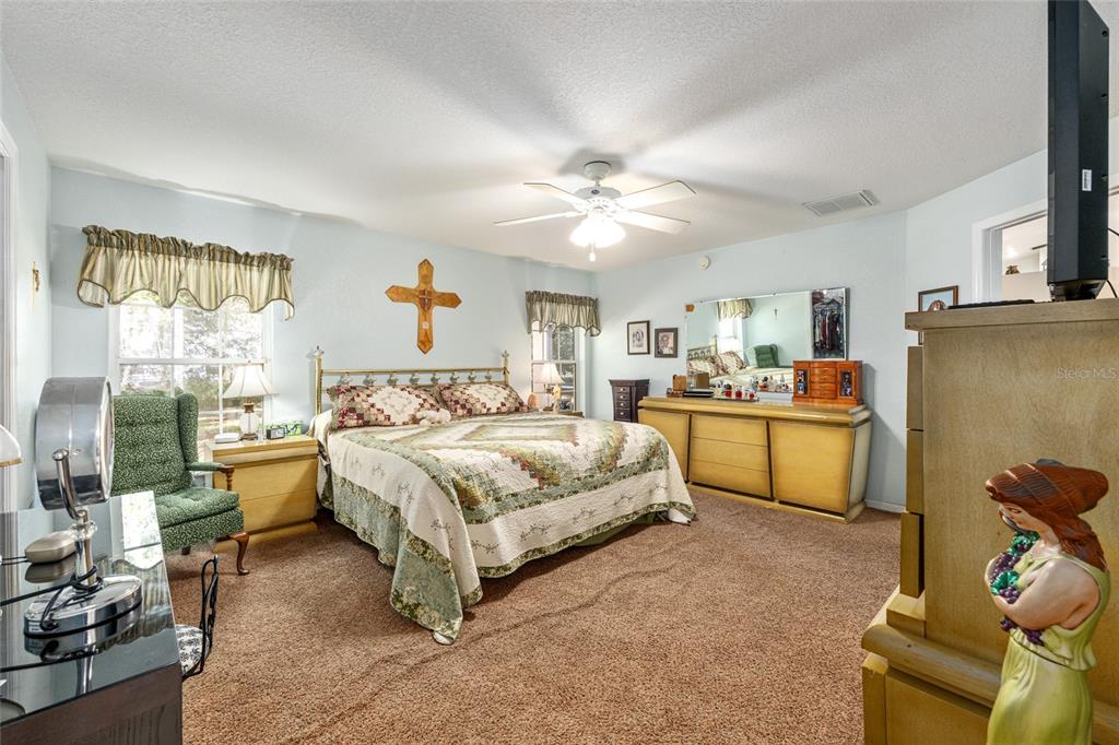 10090 Southwest 78th Court Ocala, FL 34476 - Photo 26 of 52