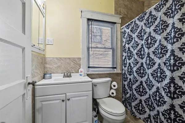 $425,000 | 3911 Crossan Avenue, Atlantic City, NJ 08401