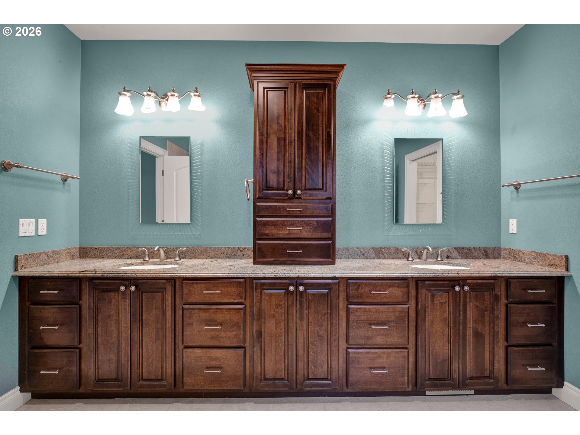 334 Augusta Court Winchester, OR 97495 - Photo 29 of 47