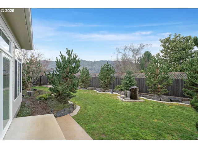 $749,000 | 334 Augusta Court, Winchester, OR 97495