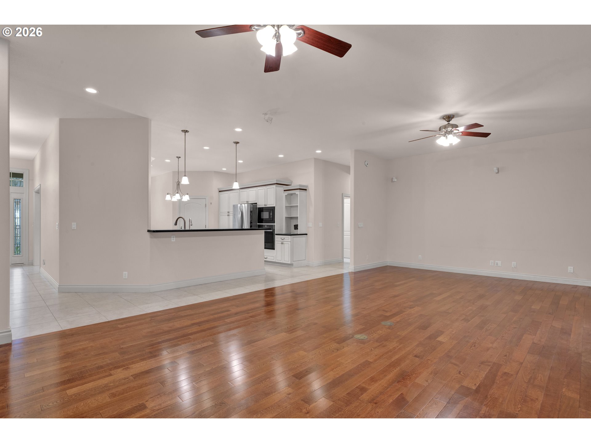 334 Augusta Court Winchester, OR 97495 - Photo 10 of 47