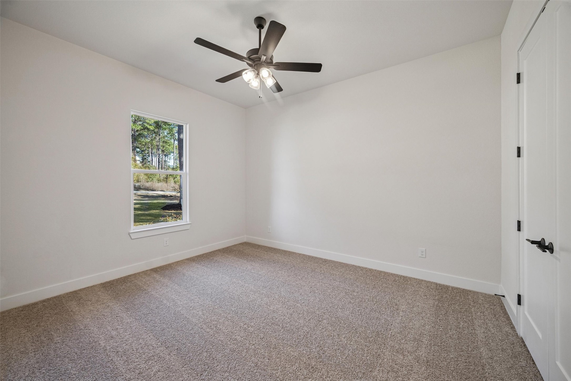 180 Red Hawk Road Huntsville, TX 77340 - Photo 15 of 29 ACTUAL HOME. HOME IS UNDER CONSTRUCTION.