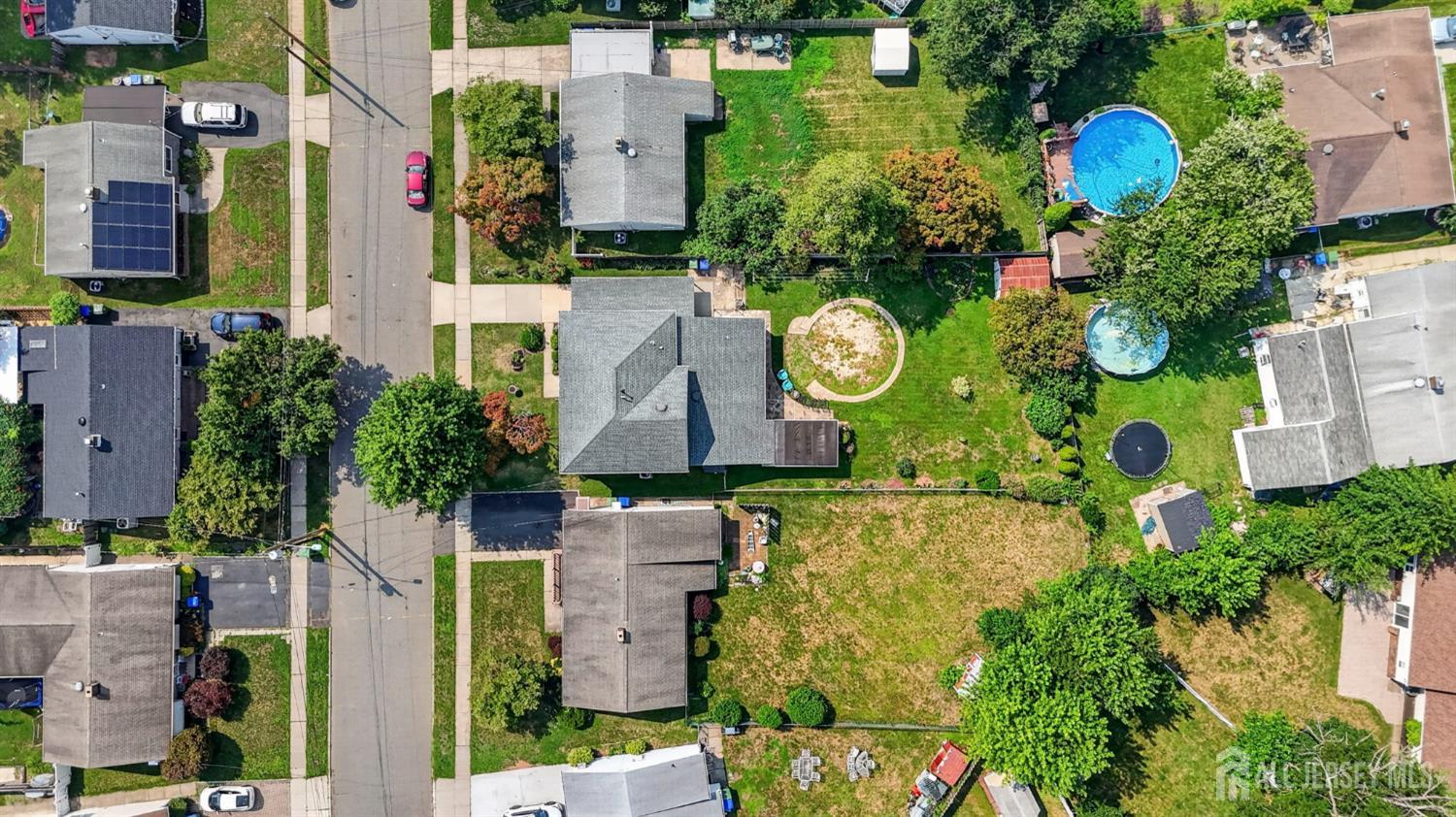 41 Weldon Road Edison, NJ 08817 - Photo 49 of 51