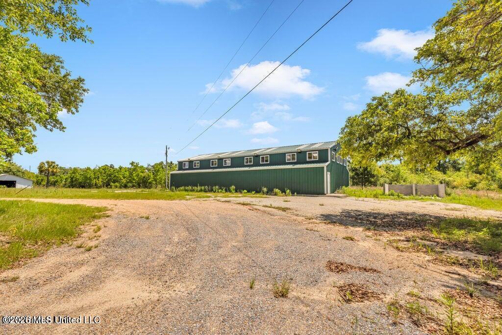 24071 Cuevas Delisle Road Pass Christian, MS 39571 - Photo 114 of 130 20251108155914077481000000-o