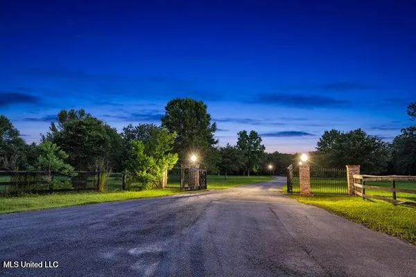 $1,900,000 | 24071 Cuevas Delisle Road, Pass Christian, MS 39571