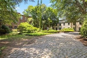 555 South Main Street, Unit 212 Providence, RI 02903 - Photo 19 of 25 The courtyard in warmer months.