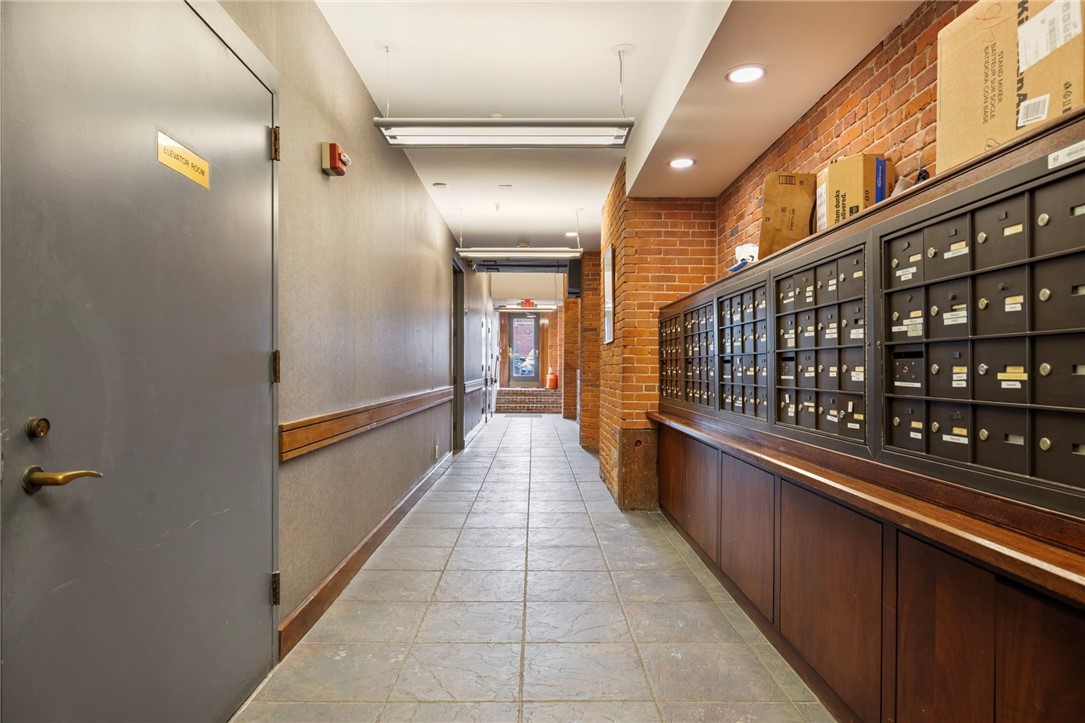 555 South Main Street, Unit 212 Providence, RI 02903 - Photo 3 of 25 The postal area is located between the main and side entrances.