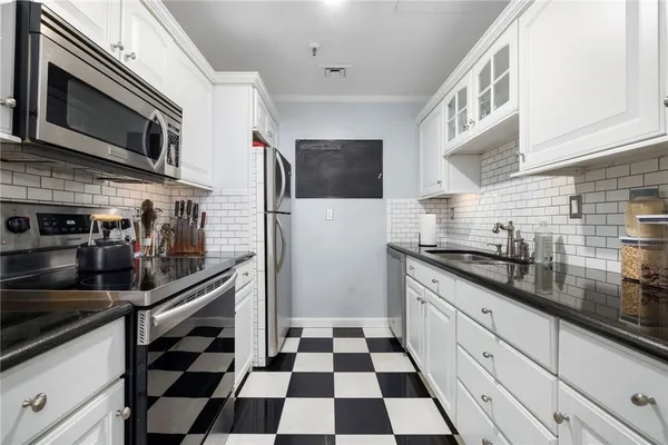 $434,000 | 555 South Water Street, Unit 212, Providence, RI 02903