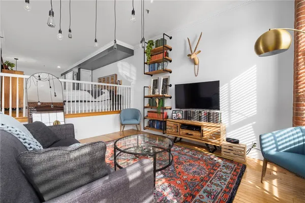 $434,000 | 555 South Water Street, Unit 212, Providence, RI 02903