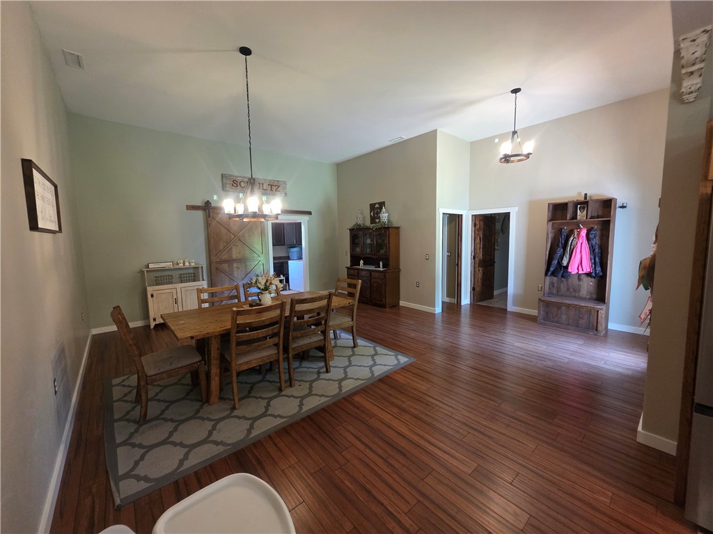 3082 East 300 N Road Stewardson, IL 62463 - Photo 10 of 40