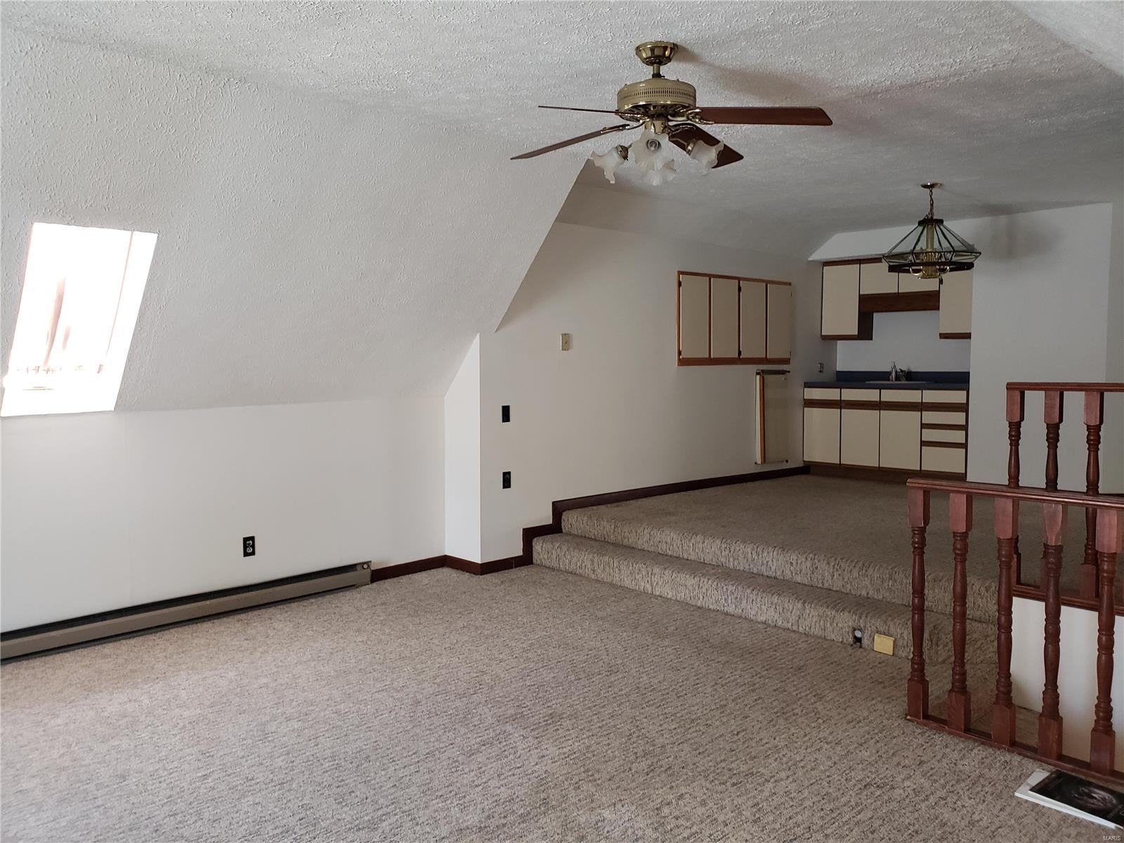 1001 West County Road Jerseyville, IL 62052 - Photo 25 of 32 Gallery Image 25
