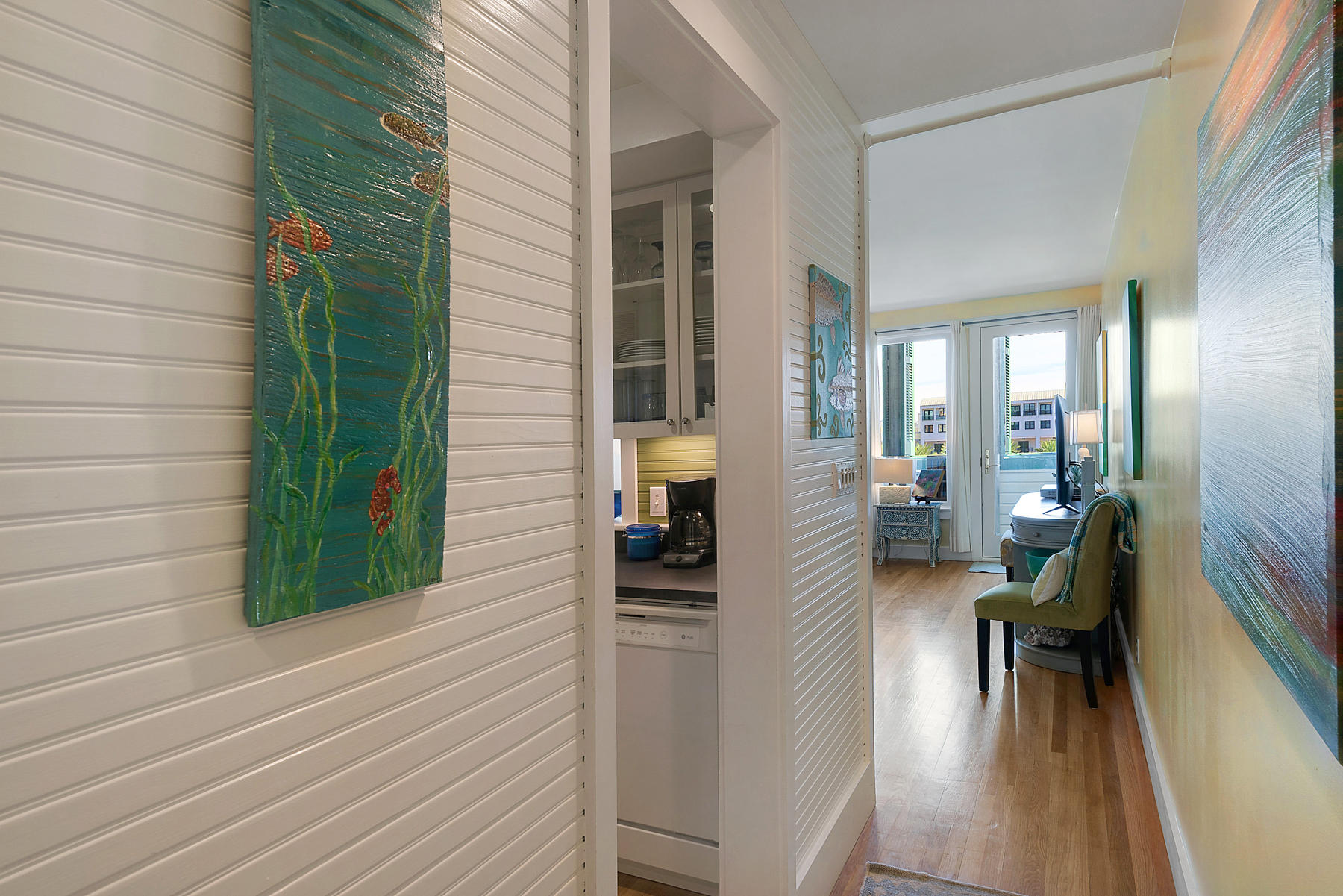 25 Central Square, Unit 305 Santa Rosa Beach, FL 32459 - Photo 5 of 37 Gallery Image 5