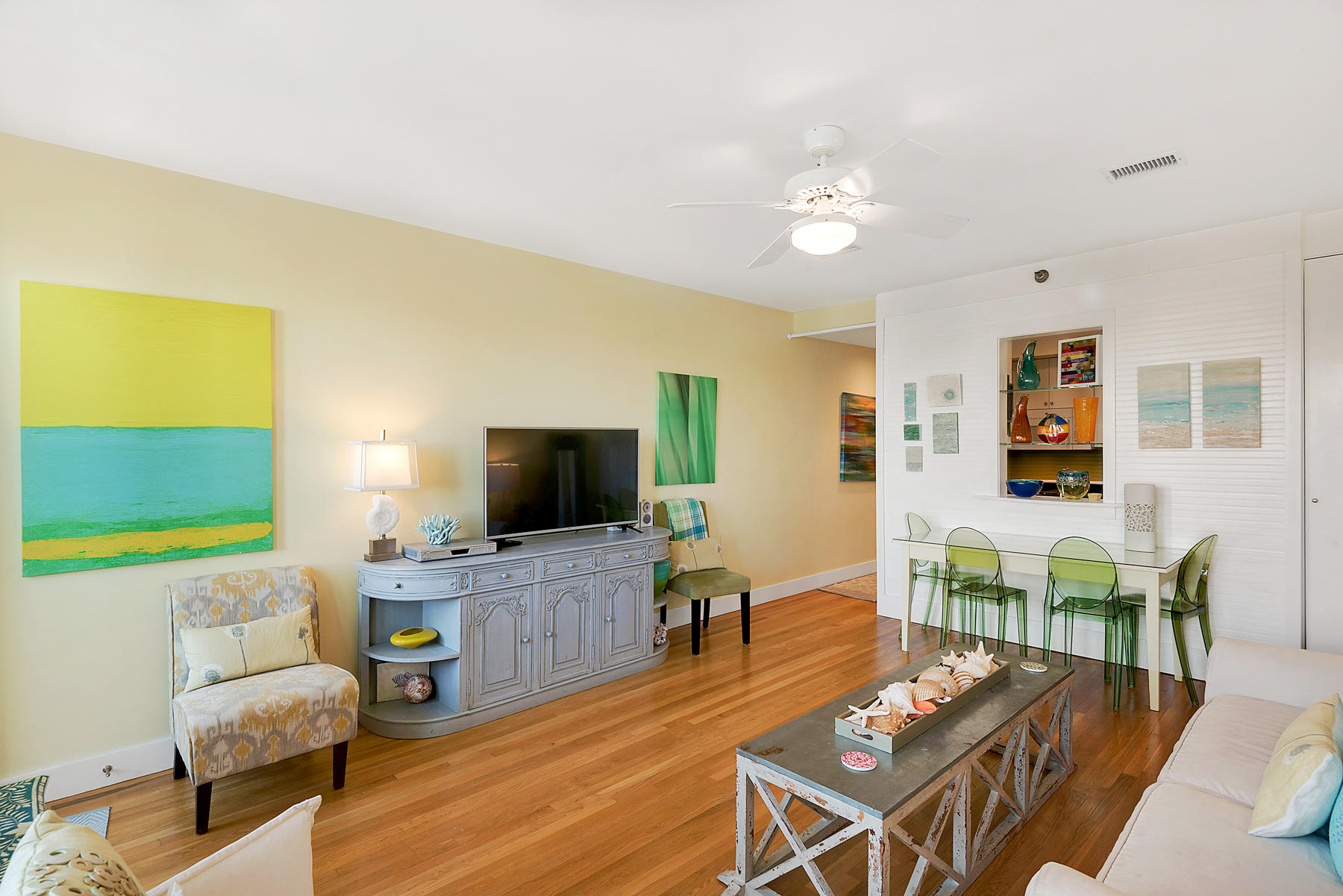25 Central Square, Unit 305 Santa Rosa Beach, FL 32459 - Photo 8 of 37 Gallery Image 8