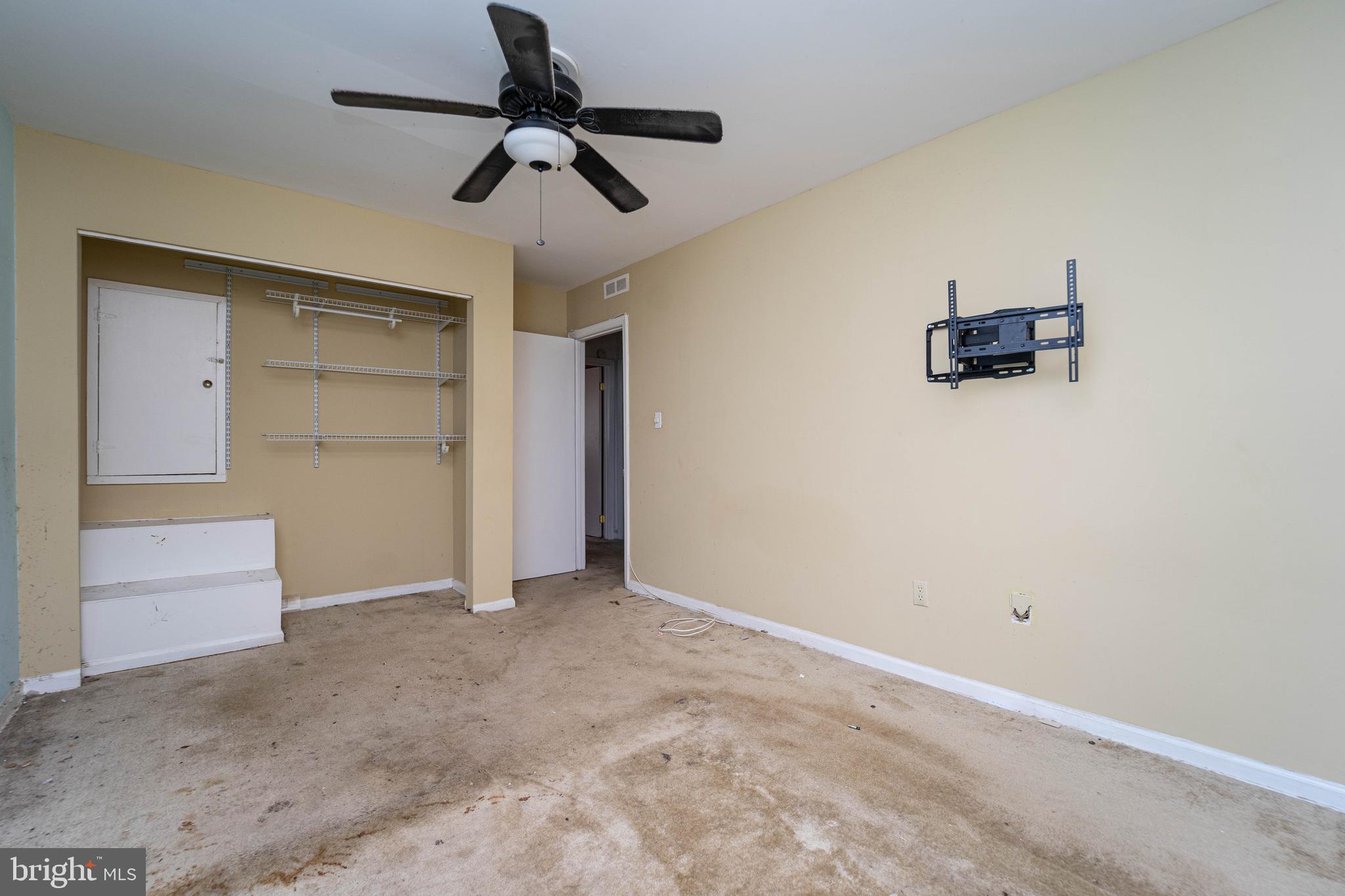 1923 Addison Road South District Heights, MD 20747 - Photo 17 of 30 a view of room