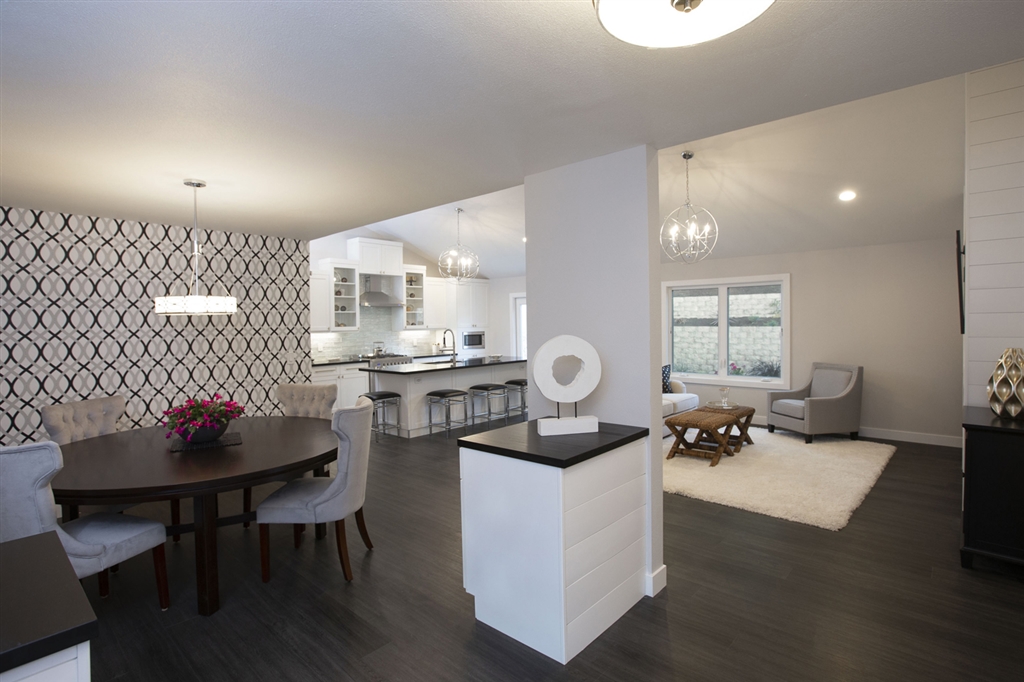 541 Huff Street Vista, CA 92083 - Photo 3 of 25