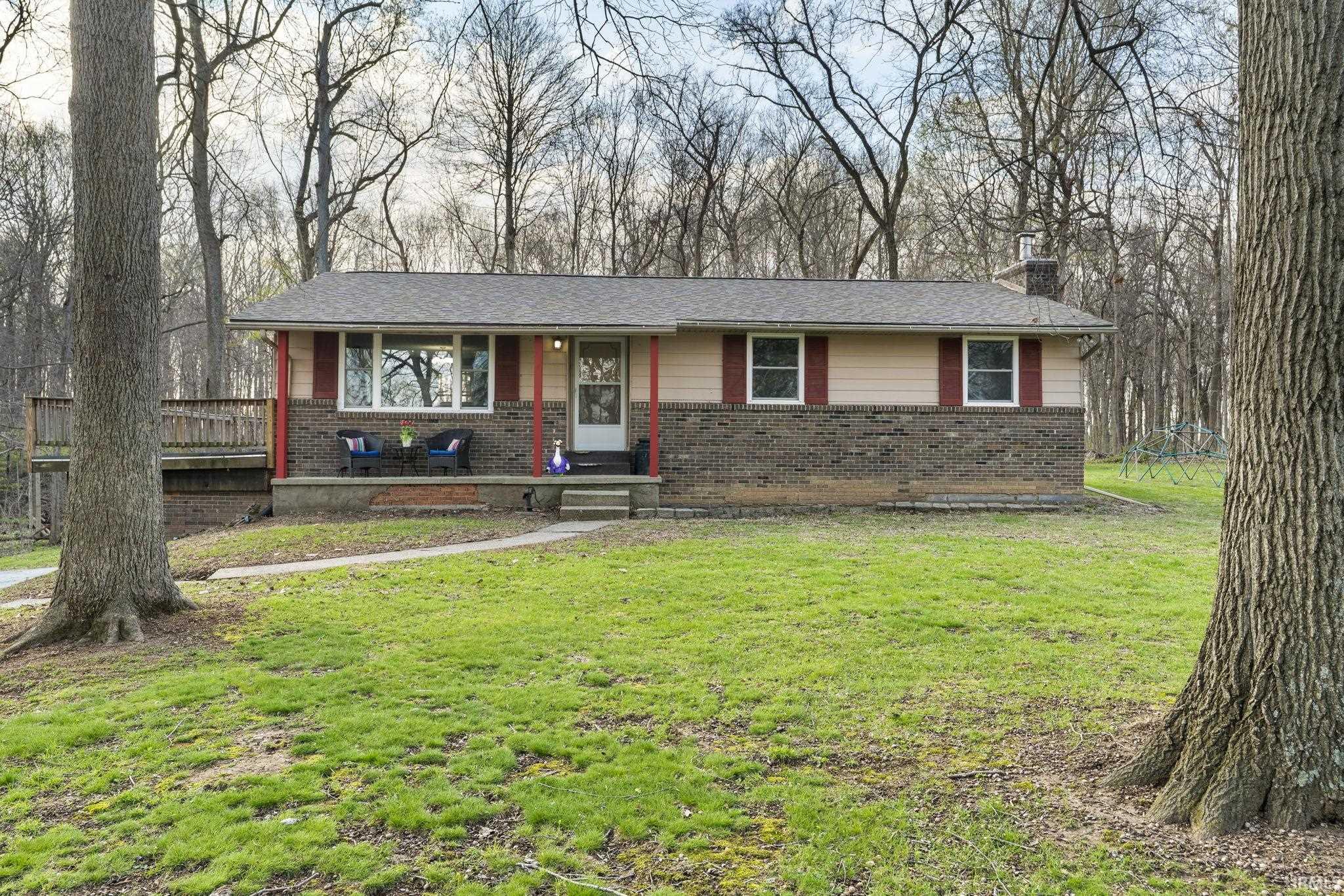 8277 Timber Lane Lafayette, IN 47905 - Photo 3 of 35