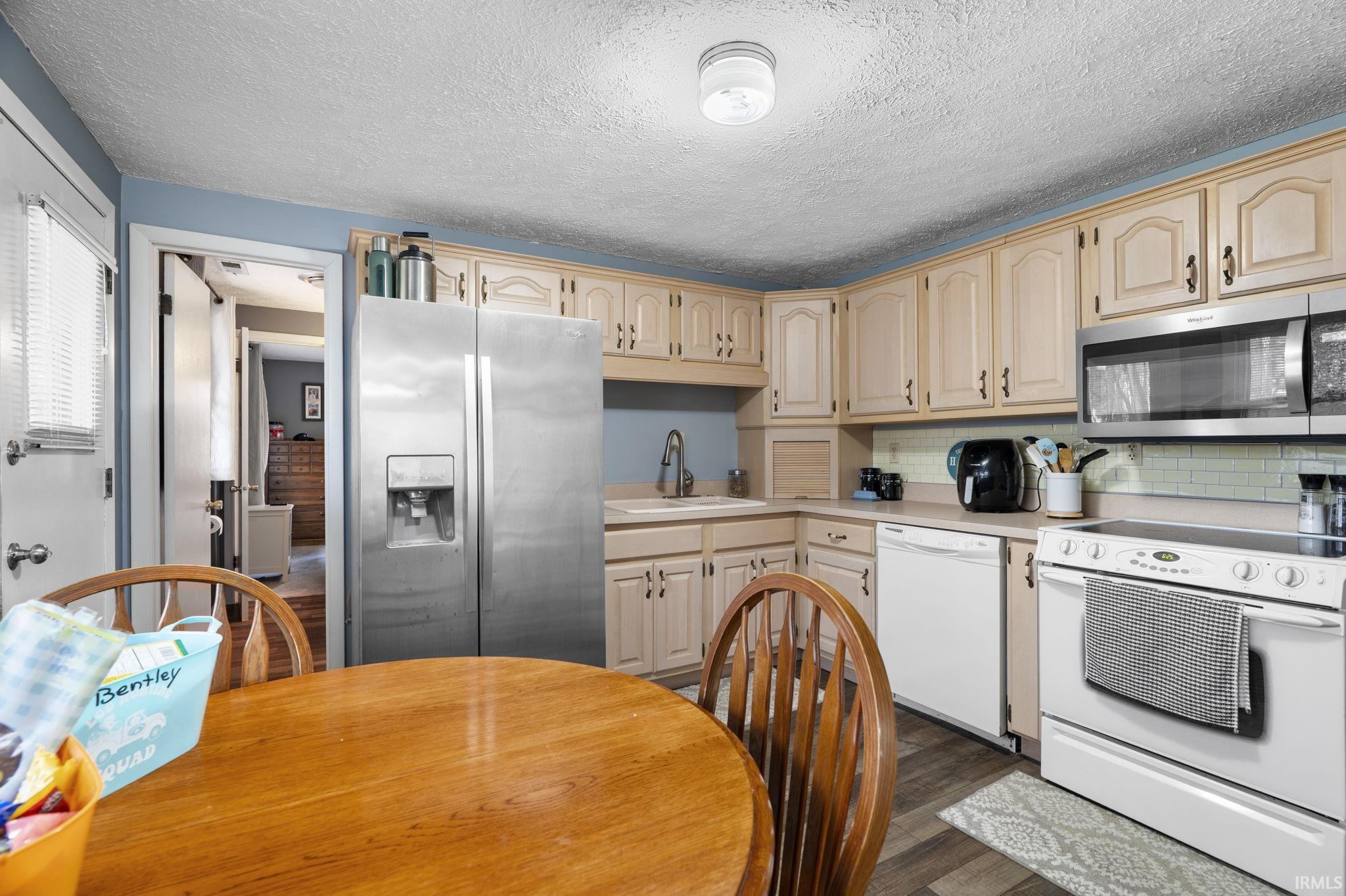 8277 Timber Lane Lafayette, IN 47905 - Photo 10 of 35