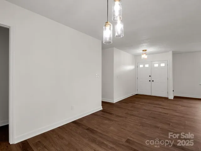 $455,000 | 30 Patti Drive, Fletcher, NC 28732