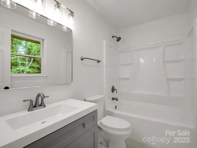 $455,000 | 30 Patti Drive, Fletcher, NC 28732