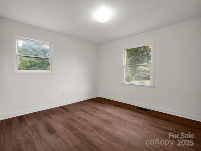 $455,000 | 30 Patti Drive, Fletcher, NC 28732