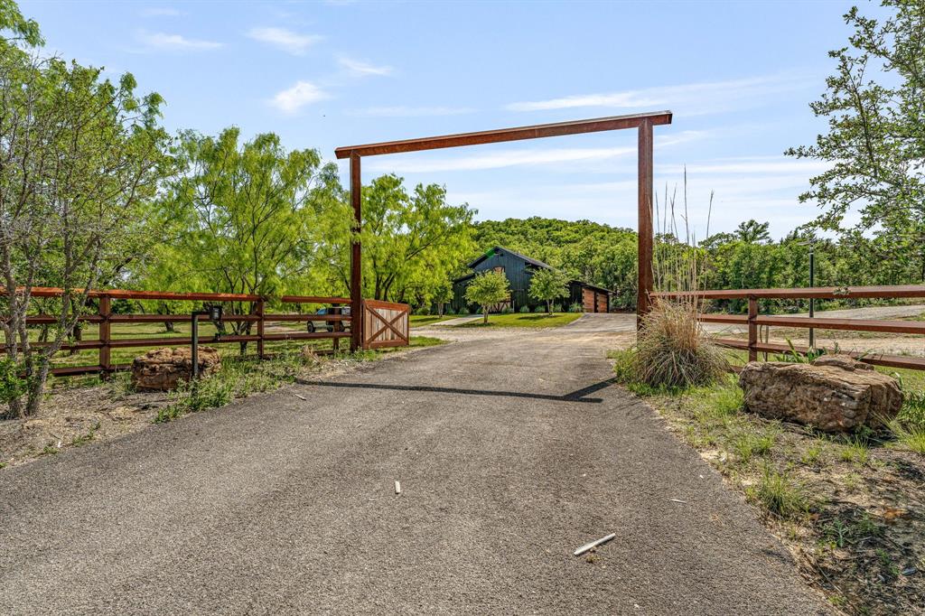 886 Mitchell Hill Road Gordon, TX 76453 - Photo 16 of 34 a view of outdoor space with garden