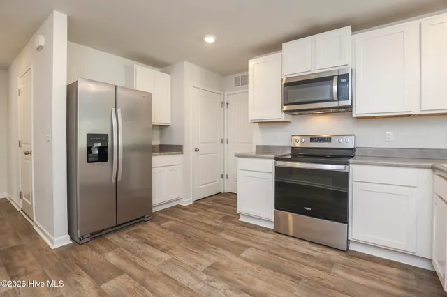 $2,100 | 208 Fresh Air Drive, Rocky Point, NC 28457