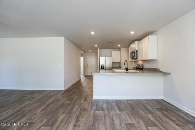 $2,100 | 208 Fresh Air Drive, Rocky Point, NC 28457