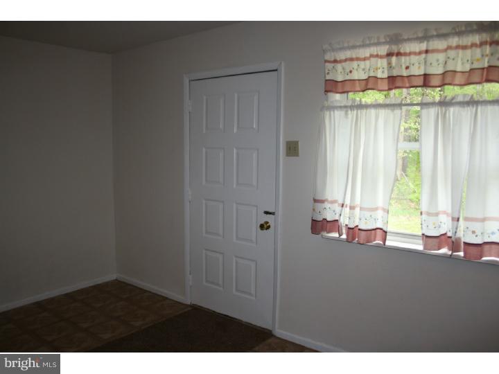 820 Weymouth Road Buena, NJ 08310 - Photo 3 of 13 Dining Room