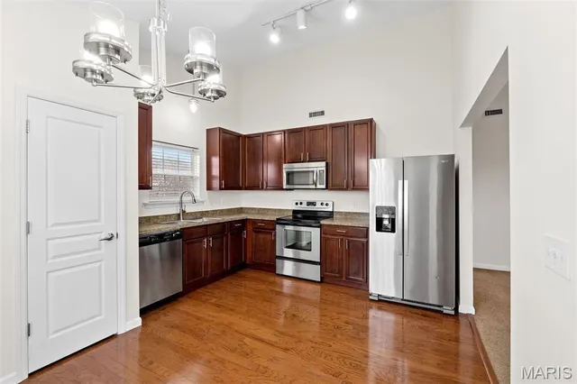 $1,795 | 1434 Piedmont Circle, St. Charles, MO 63304