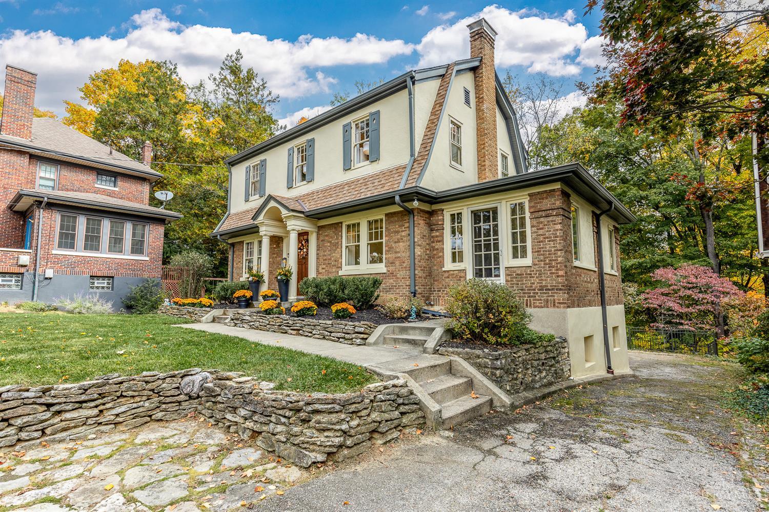 6222 Robison Road Cincinnati, OH 45213 - Photo 3 of 45 Gallery Image 3