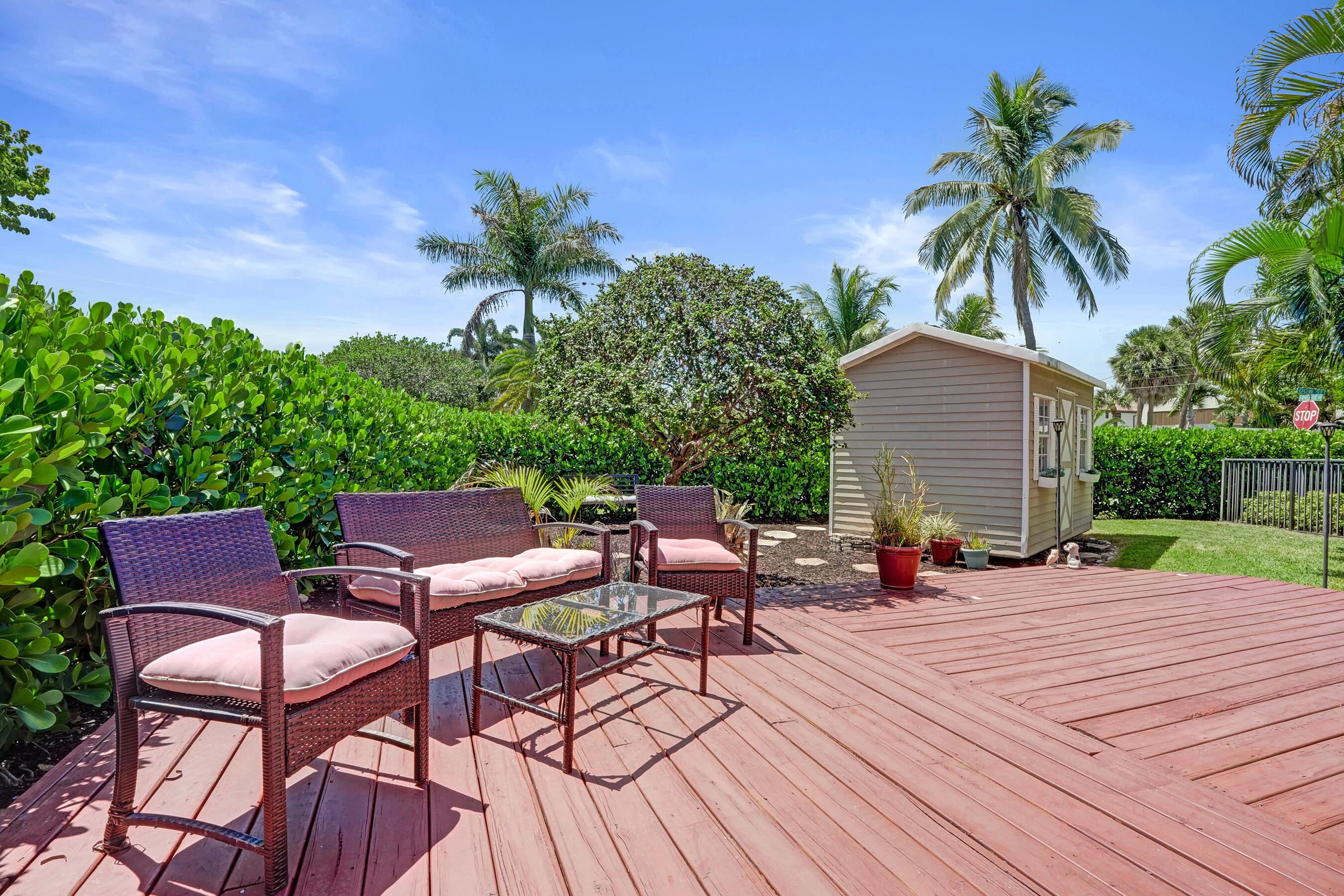 1900 North Riverside Drive Pompano Beach, FL 33062 - Photo 37 of 64 DSC01185