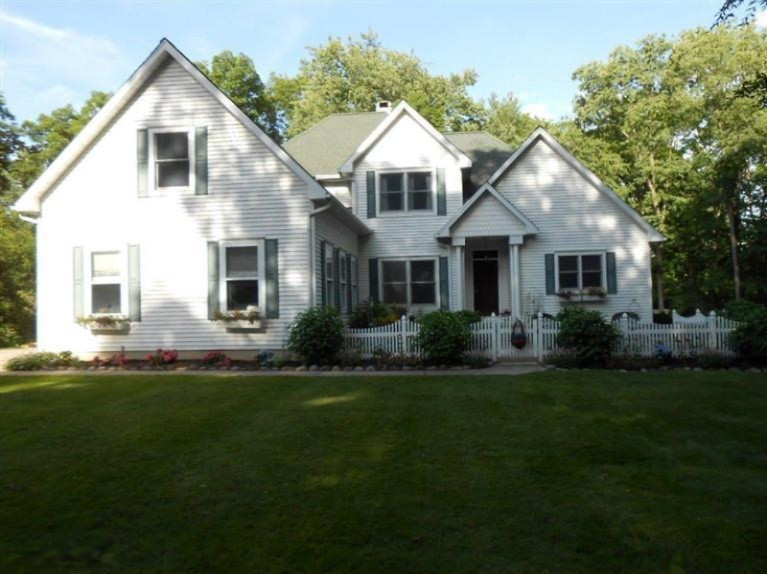 2234 Marquette Road Ionia, MI 48846 - Photo 1 of 58 Primary Photo