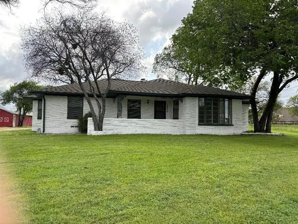 $3,200 | 1540 Brumlow Avenue, Southlake, TX 76092