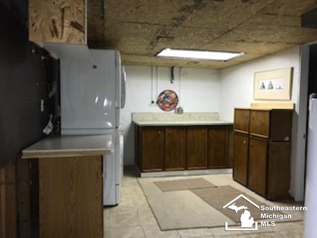 6946 Summerfield Road Temperance, MI 48182 - Photo 36 of 45 31371031-35.JPG