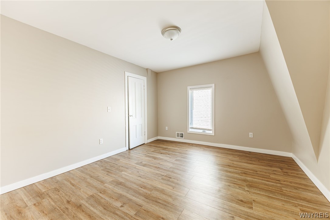 1239 South Plymouth Avenue Rochester, NY 14611 - Photo 22 of 32
