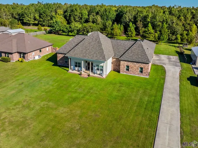 $499,000 | 236 Baja Trail, Thibodaux, LA 70301
