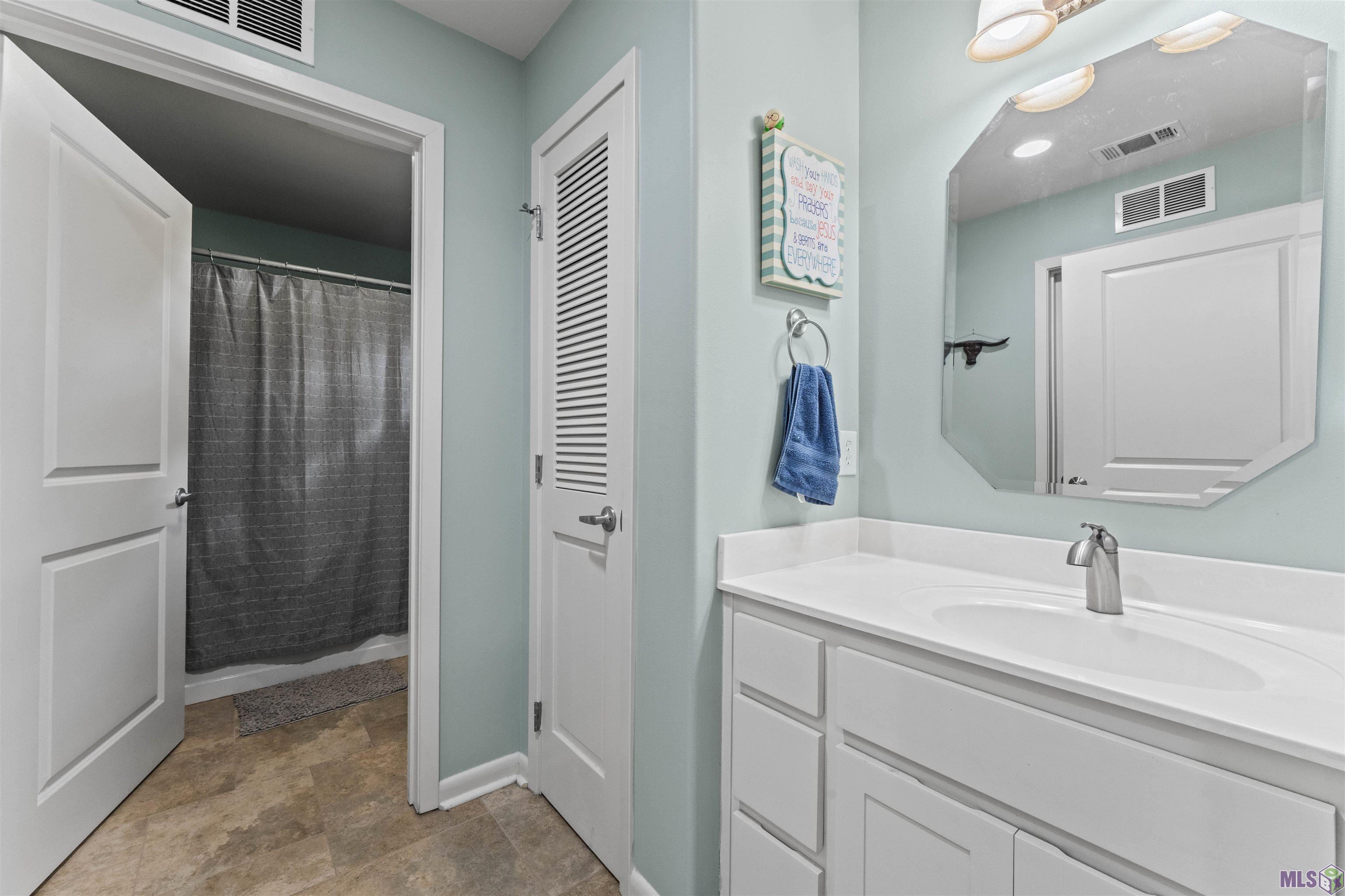 8733 Island Road St. Francisville, LA 70775 - Photo 12 of 35